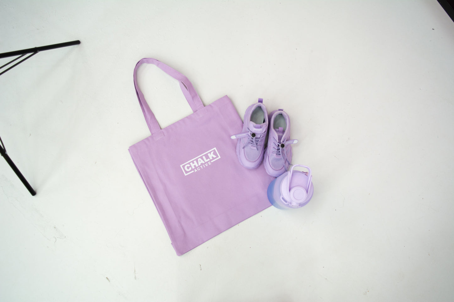 Chalk Active Tote Bags